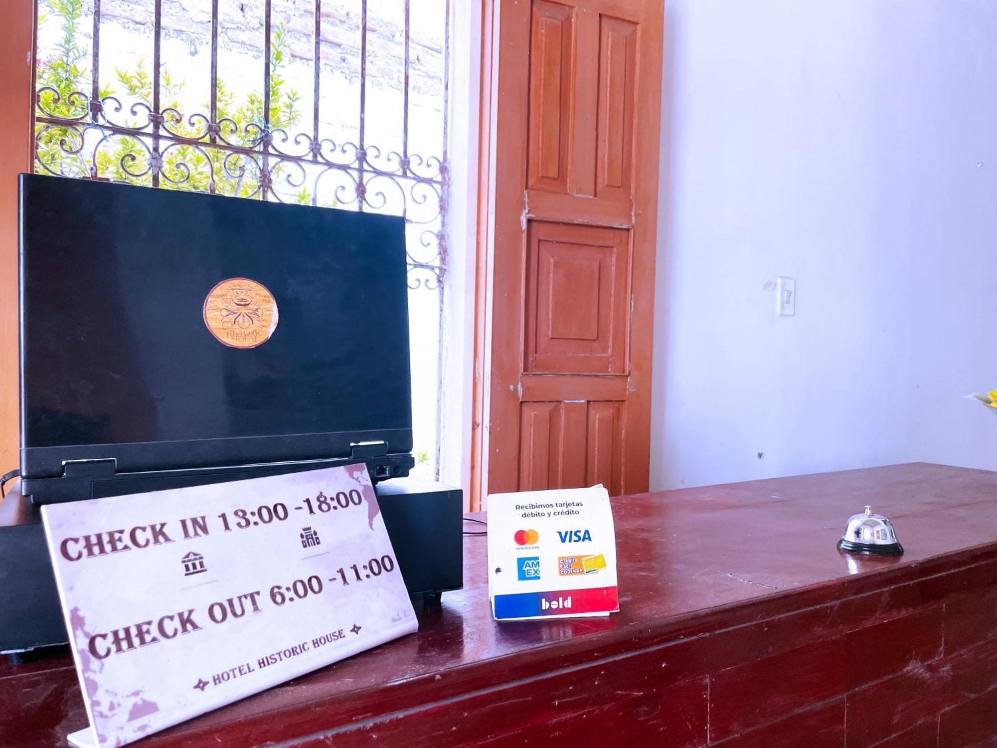 Historic House Centro Historico Hotel Santa Marta  Ngoại thất bức ảnh